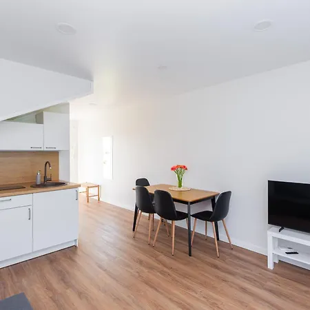 Kuti Apartamentai Daire