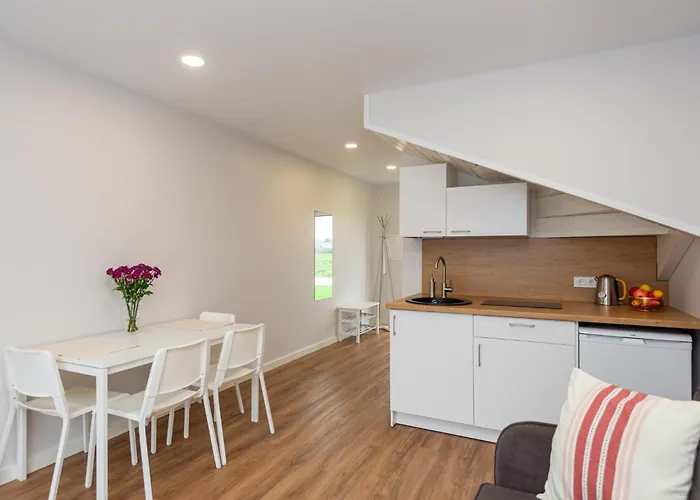 Kuti Apartamentai דירה